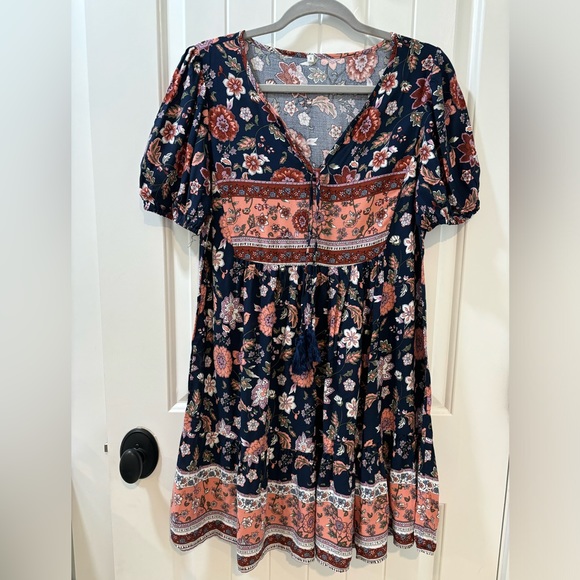 Boho - Floral Mini Dress - Picture 3 of 6